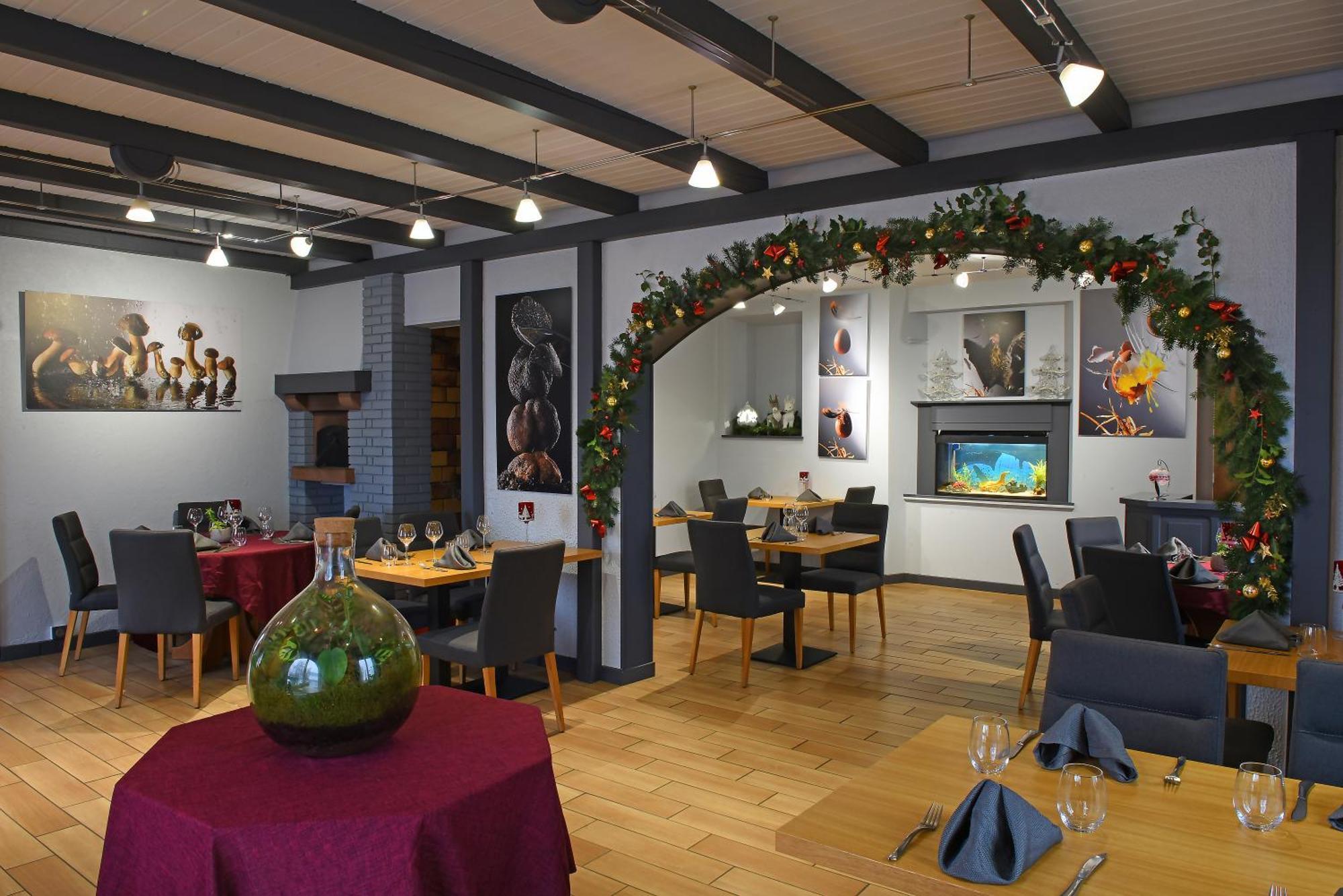 Hotel Restaurant Du Du Roc